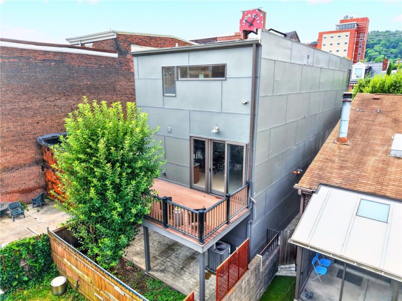 2021 Sarah St — photo 3