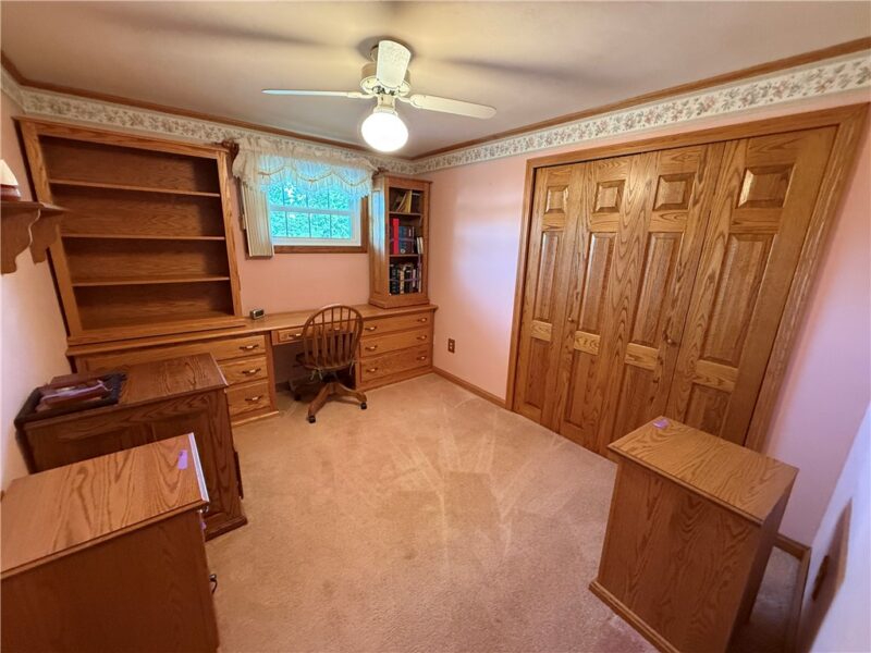 607 Ridge Avenue — photo 6