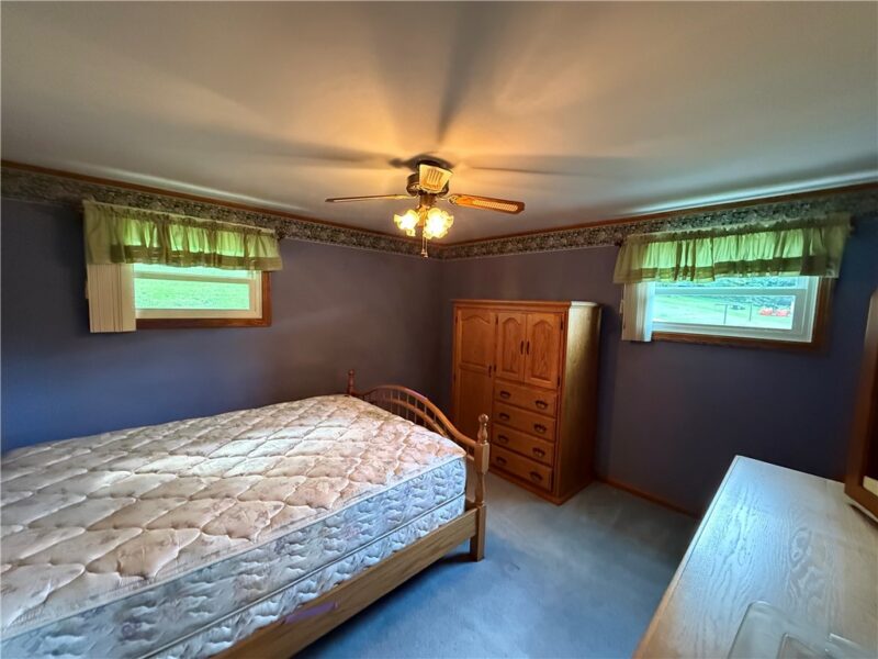 607 Ridge Avenue — photo 8