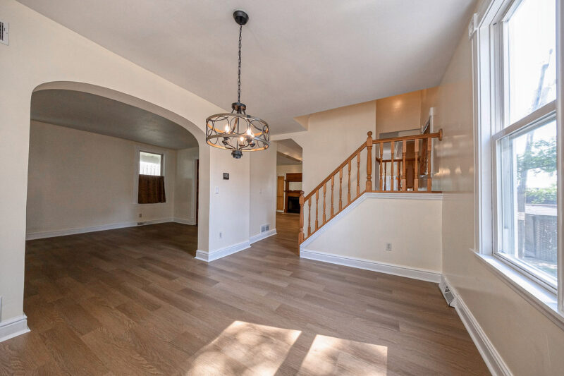 360 California Avenue — photo 6