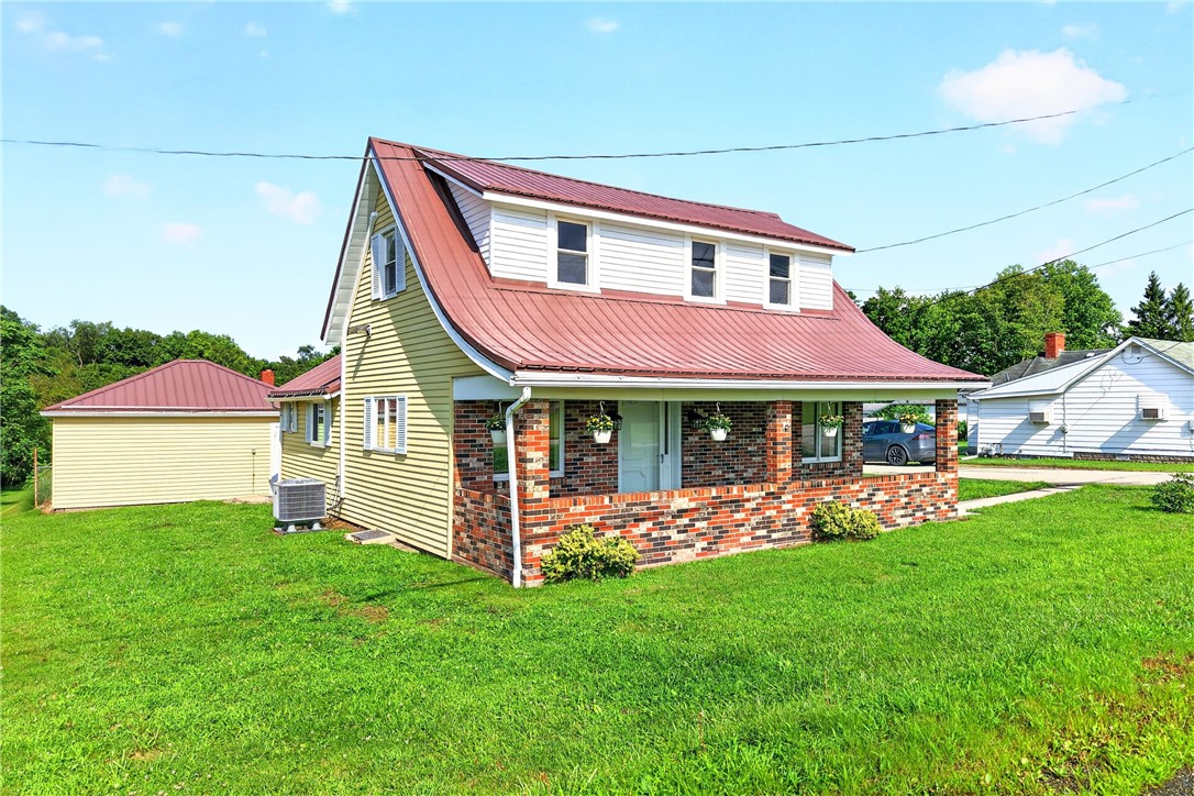 403 PERRY AVENUE — photo 1
