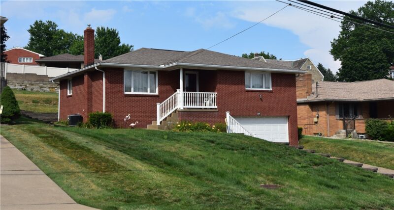 419 Brierly Ln — photo 4