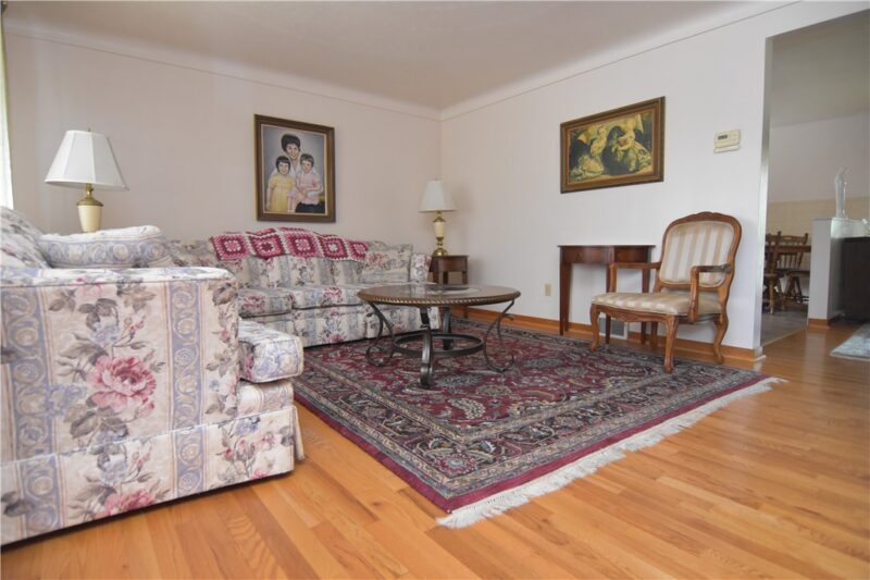 419 Brierly Ln — photo 7
