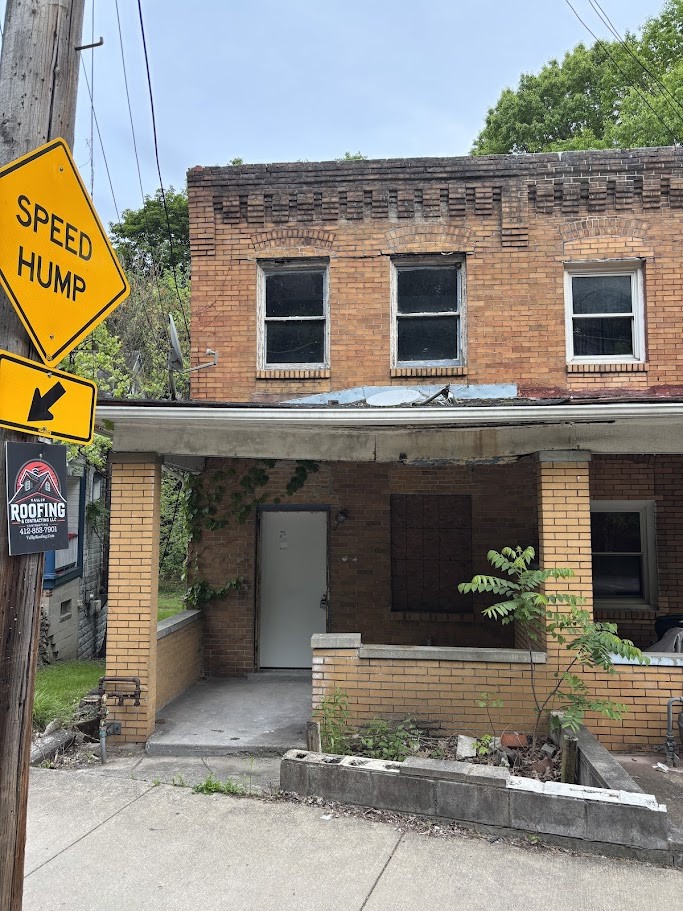 1101 Woods Run Ave — photo 1