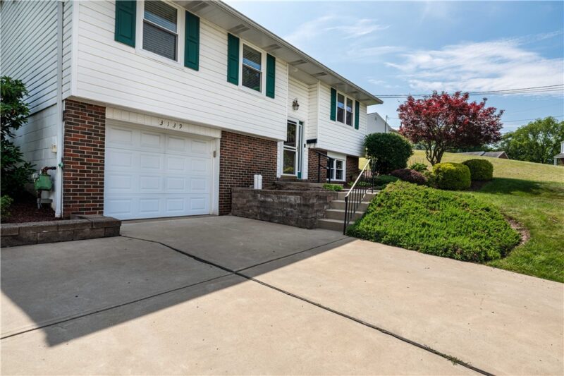 3139 New Hampshire Dr — photo 4
