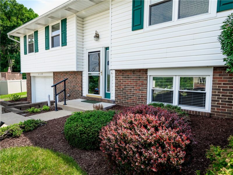 3139 New Hampshire Dr — photo 5