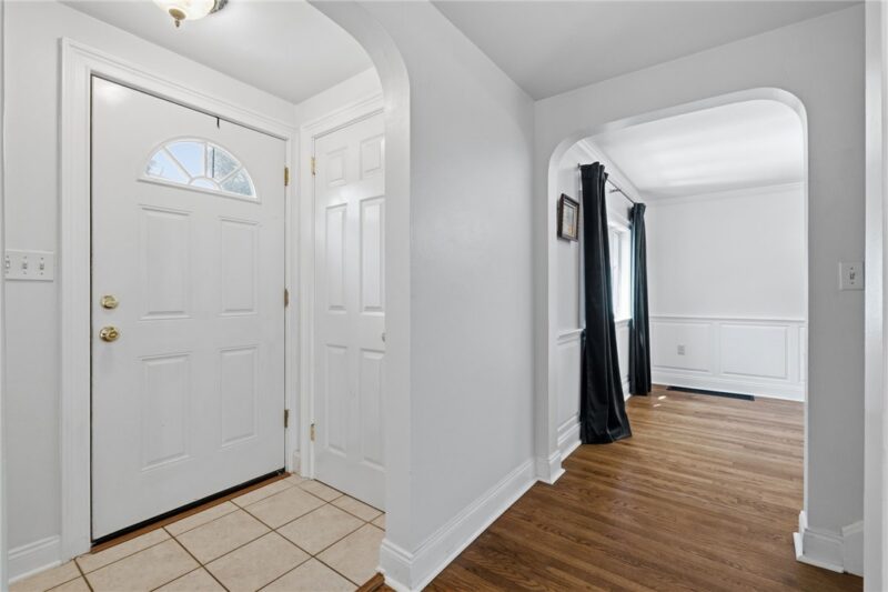 247 Mcmurray Rd — photo 3