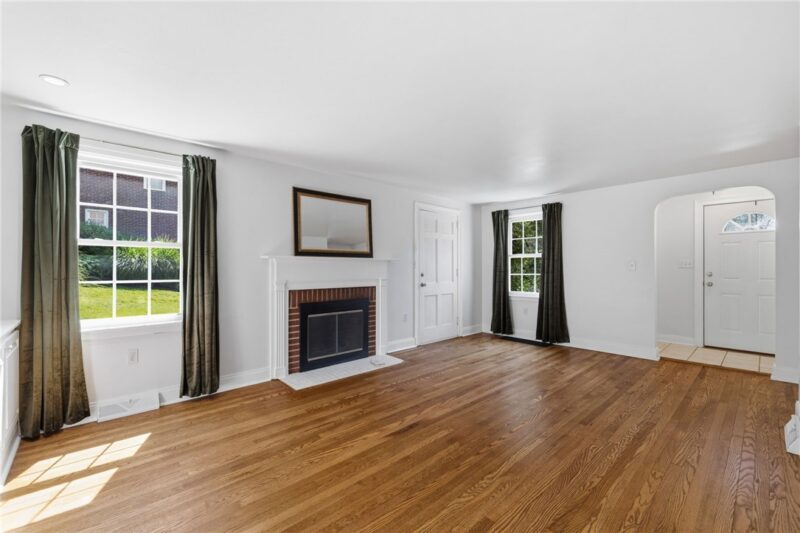 247 Mcmurray Rd — photo 6