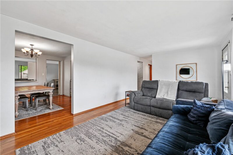 420 Macbeth Dr — photo 4