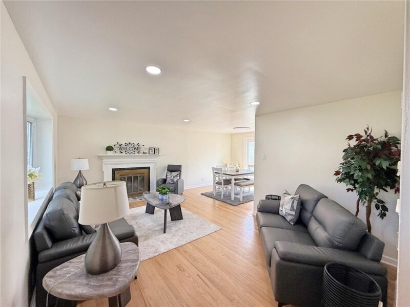2429 Rose Garden Rd — photo 2