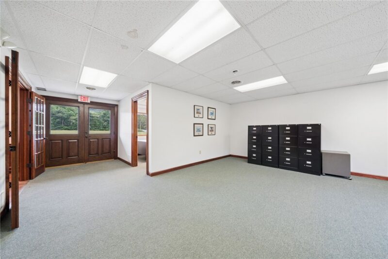 203 Rte 271 — photo 4