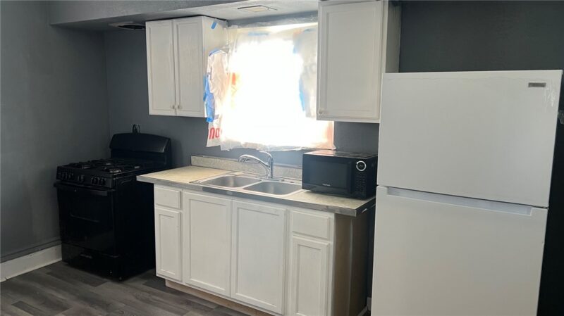 409 Larimer Ave — photo 6