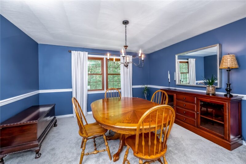 77 Bradley Ct — photo 6