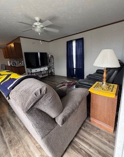 517 Galaxy DRIVE — photo 4
