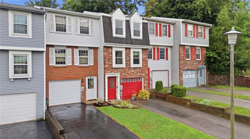 151 Ligonier Ln — photo 3