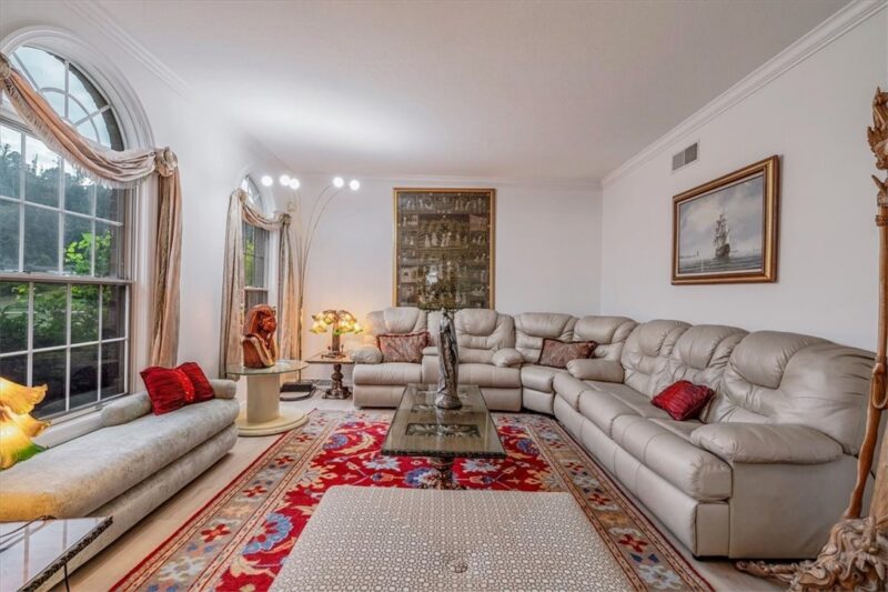 3513 Lashan Dr — photo 3