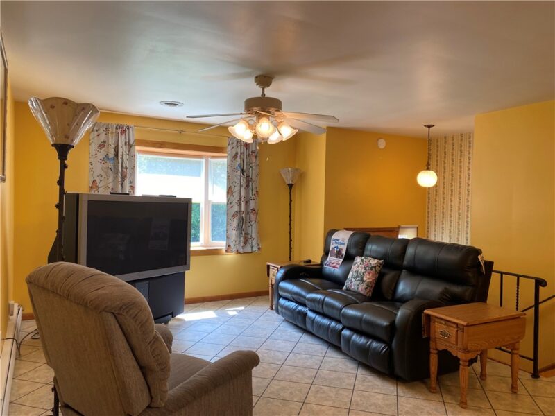 1617 Fairmont St. — photo 2