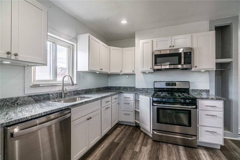 516 Mary St — photo 3