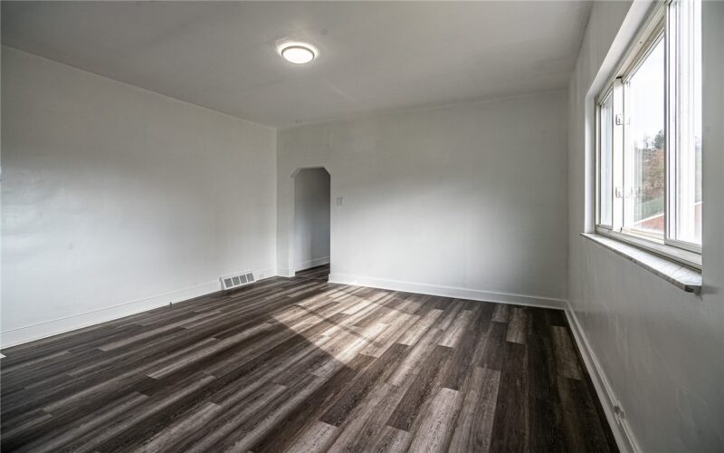 516 Mary St — photo 6