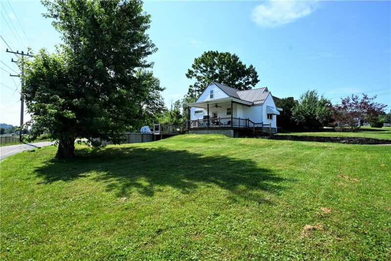120 REED AVENUE — photo 4
