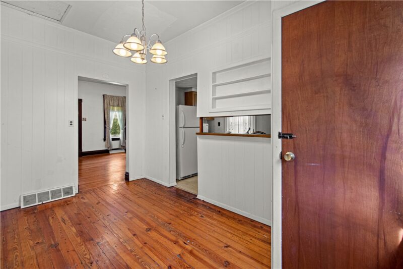 143 Bellevue St — photo 6