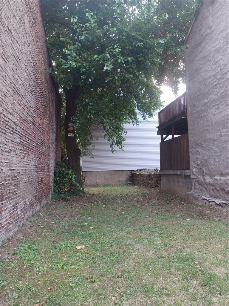 1319 Sandusky St — photo 3