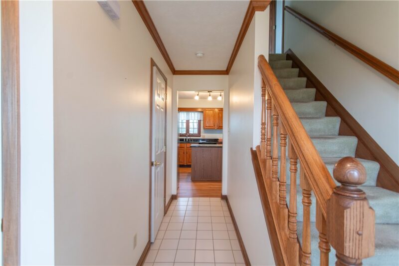 128 Moffett Run Rd — photo 2
