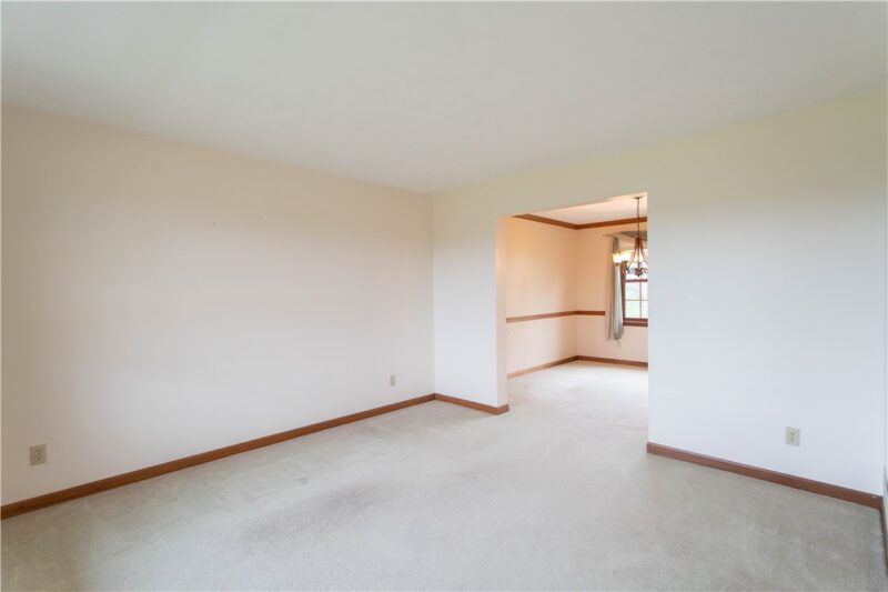128 Moffett Run Rd — photo 3