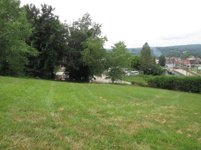 410 Shaffner Avenue — photo 2