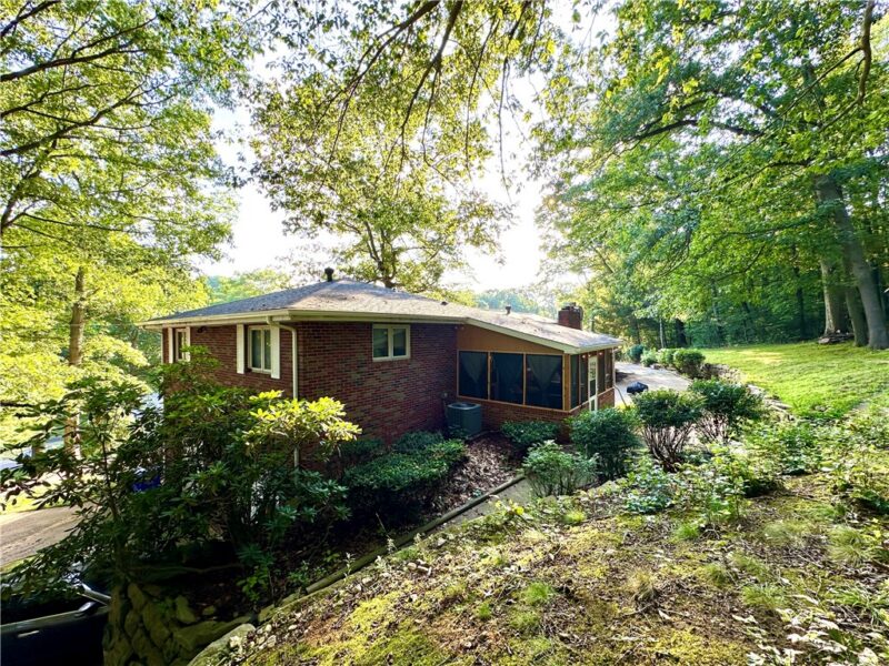 909 E Fairfield Ave — photo 6