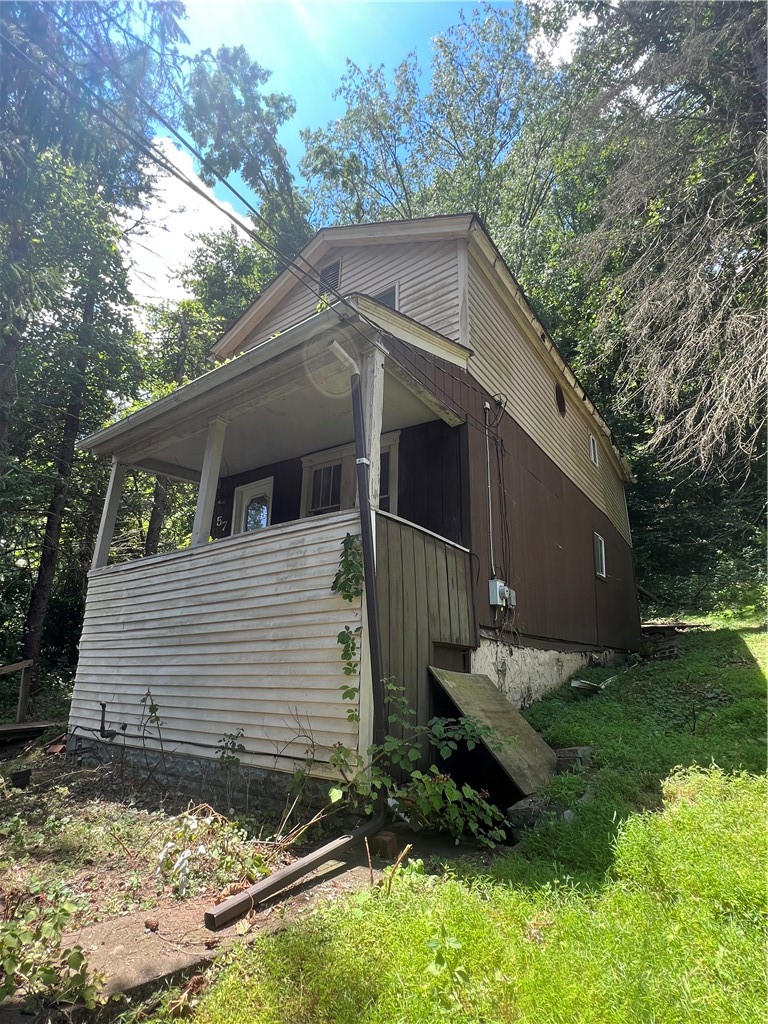 57 Lower Rd — photo 1