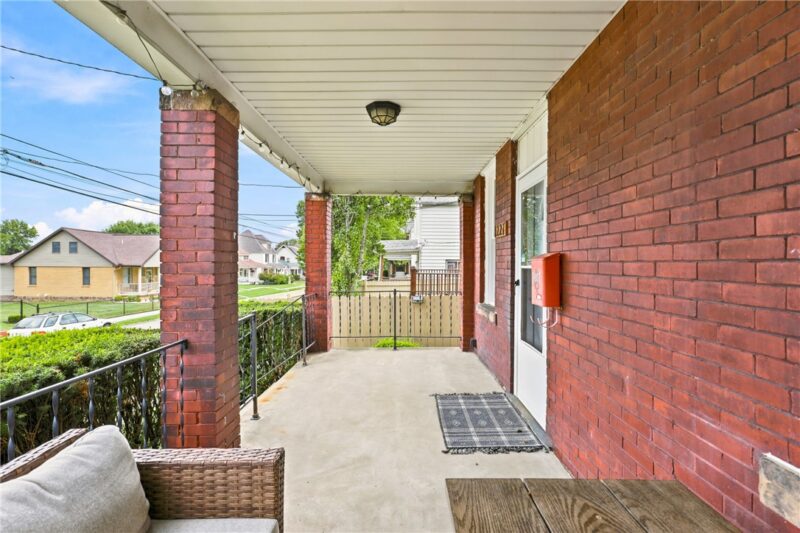 1227 Sycamore St — photo 6