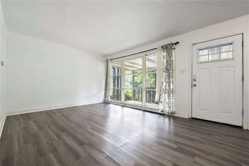 753 Jefferson Rd — photo 4