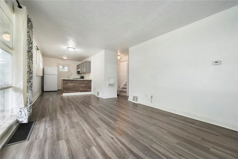 753 Jefferson Rd — photo 6