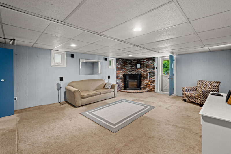 624 Corbin STREET — photo 5