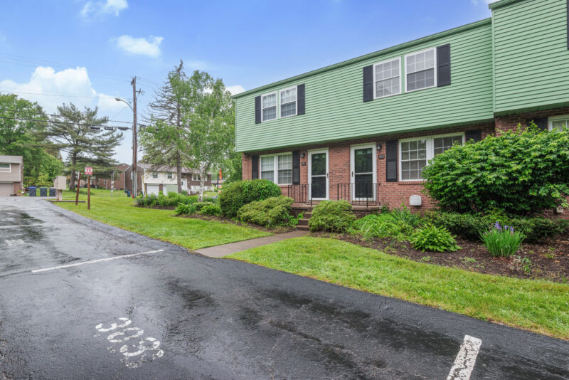 303 Laporte COURT — photo 2