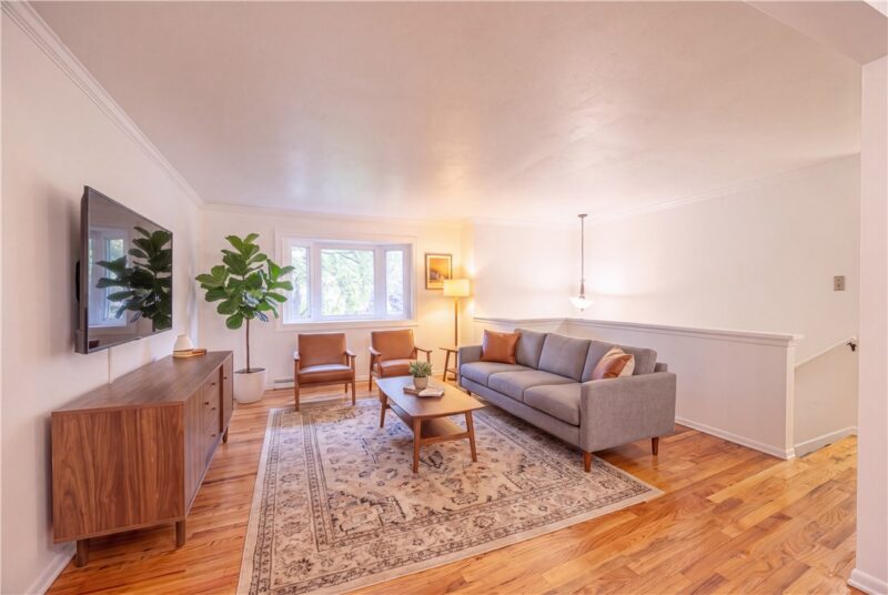 344 Springwood Drive — photo 3
