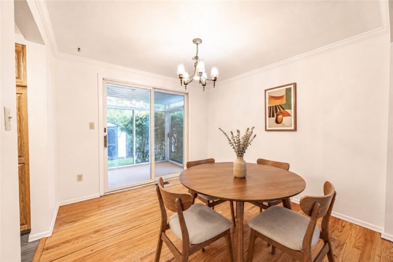344 Springwood Drive — photo 5
