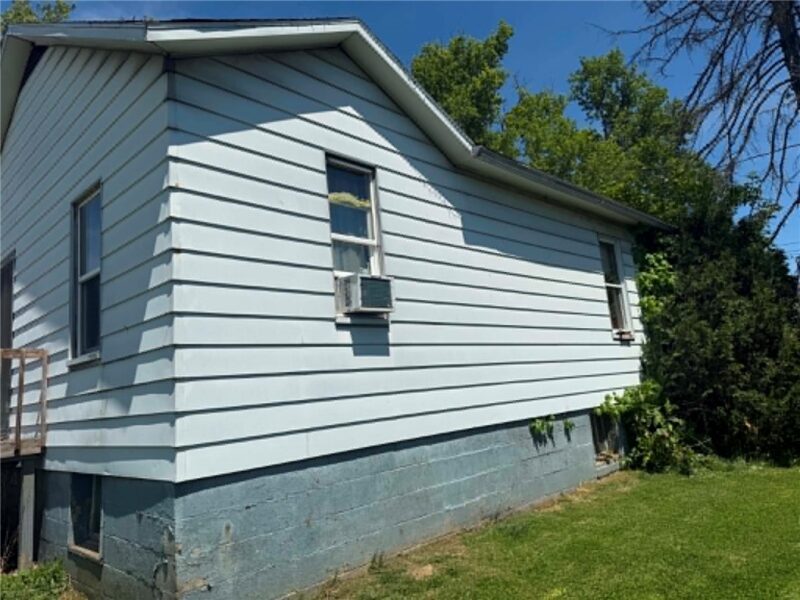 2 ELM STREET — photo 8