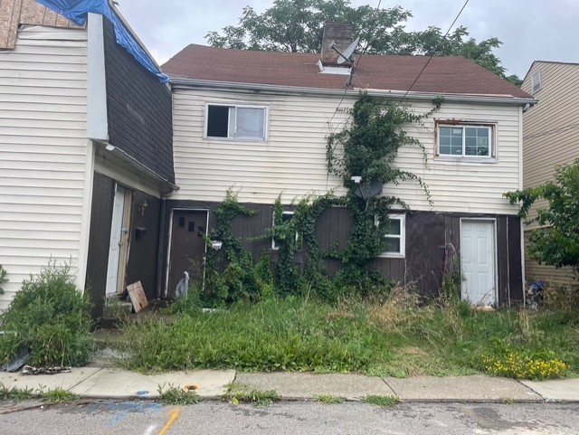 201-203-205 Fairview Avenue — photo 1