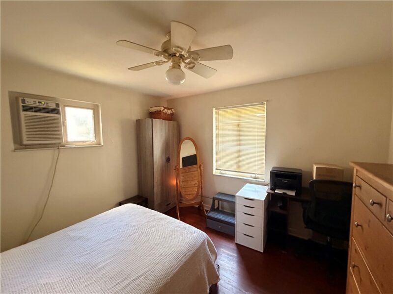 657 Orchard Ave — photo 6