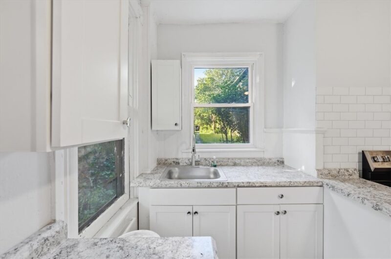 1229 Success St — photo 5