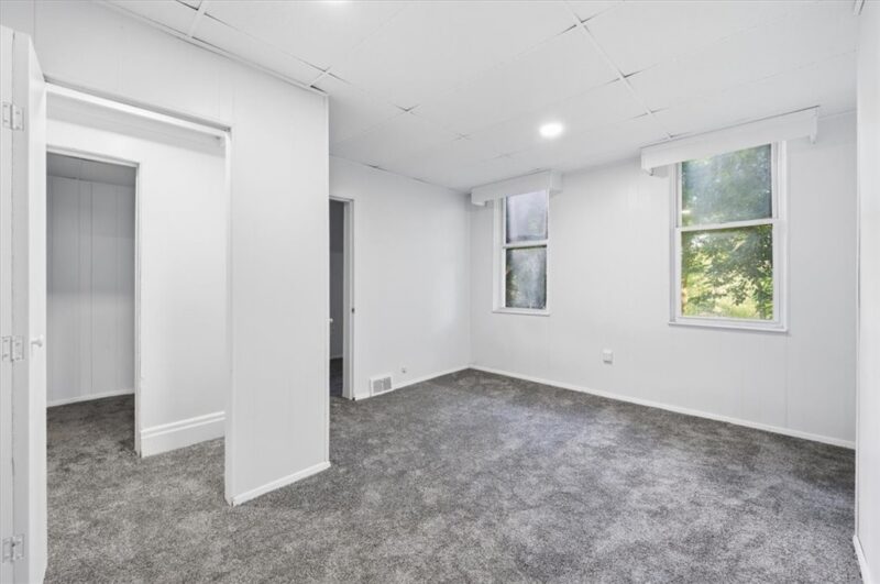 1229 Success St — photo 8