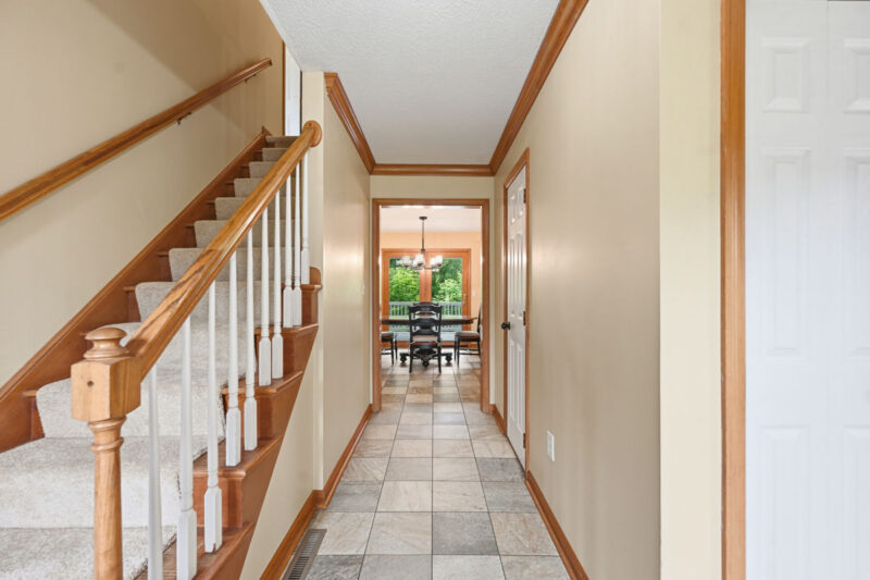 910 Poplar PLACE — photo 6