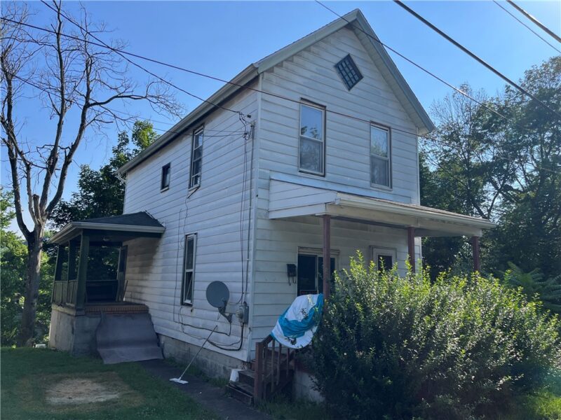 482 LIBERTY AVENUE — photo 2