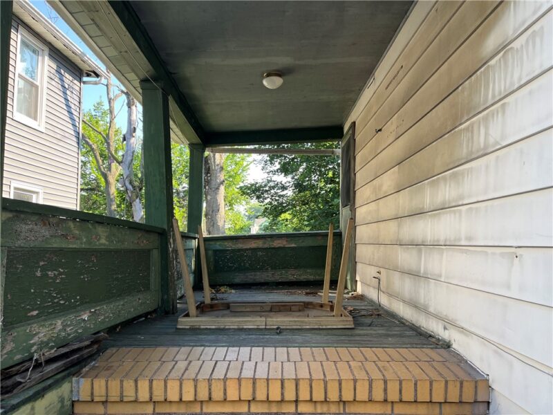 482 LIBERTY AVENUE — photo 4