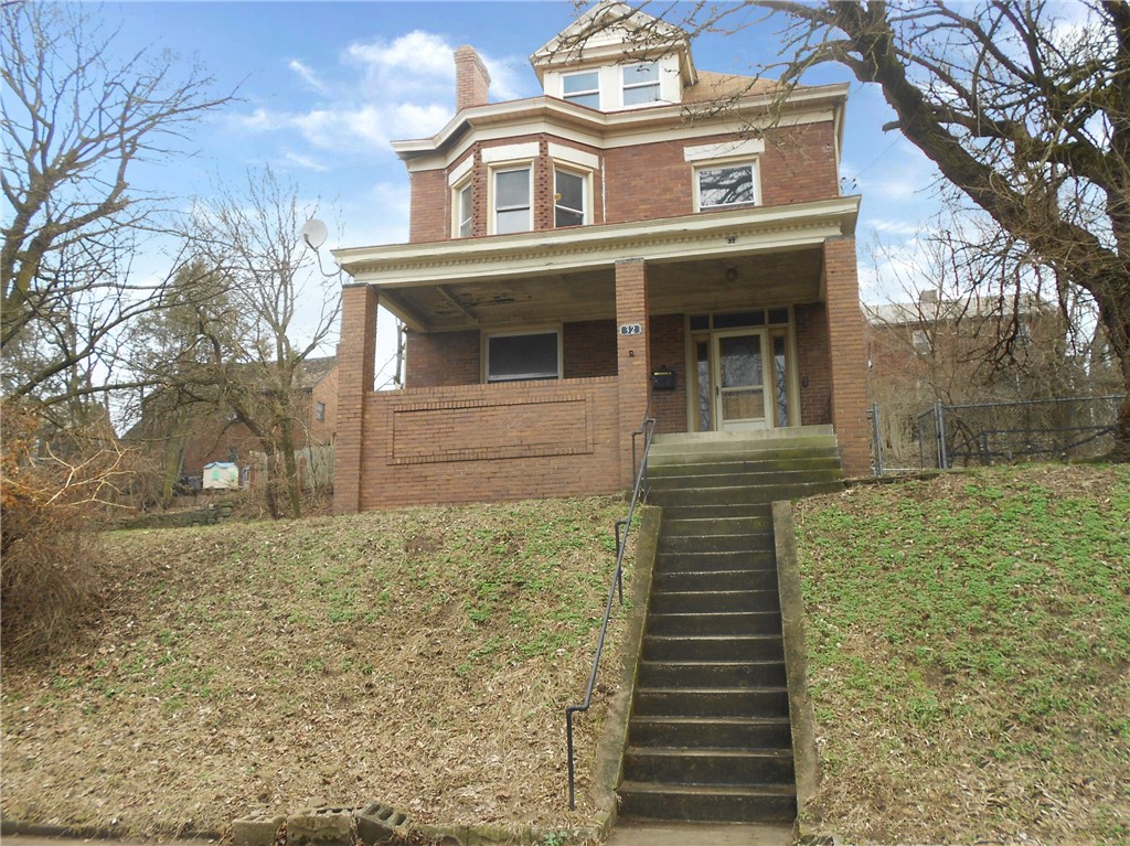 32 Weller St — photo 1