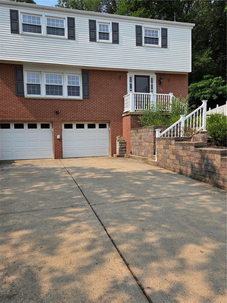104 Dennis Court — photo 3