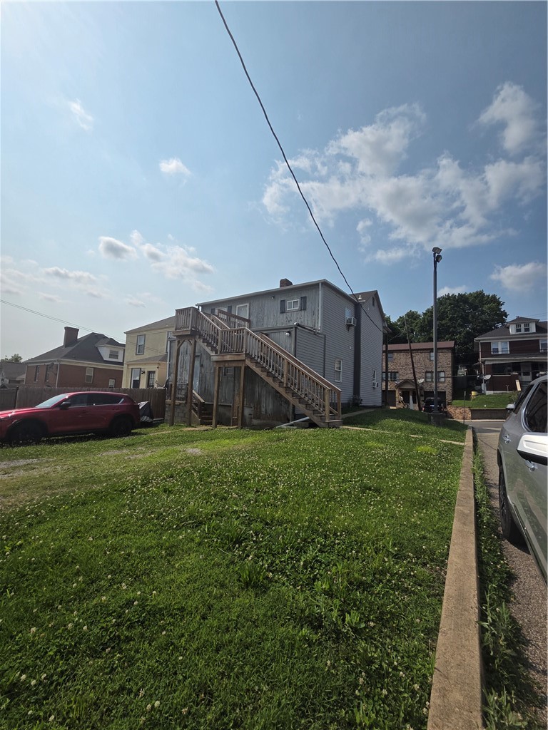 23 W College St — photo 5