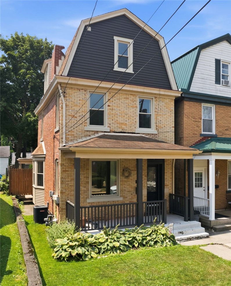 573 Dawson Avenue — photo 1